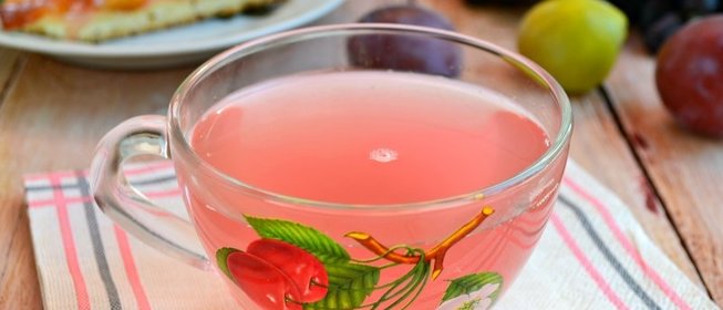 Компот из слив и винограда