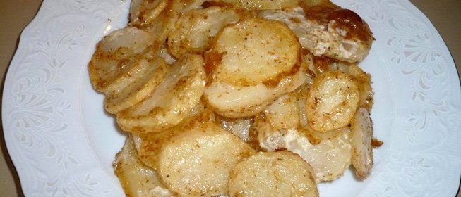 Картошка запеченная в майонезе