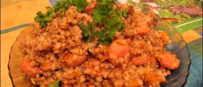 Гречка с сосисками
