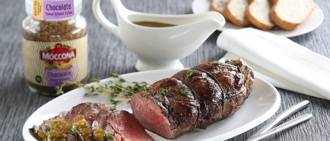 Ростбиф с кофейным ароматом и горчичным соусом