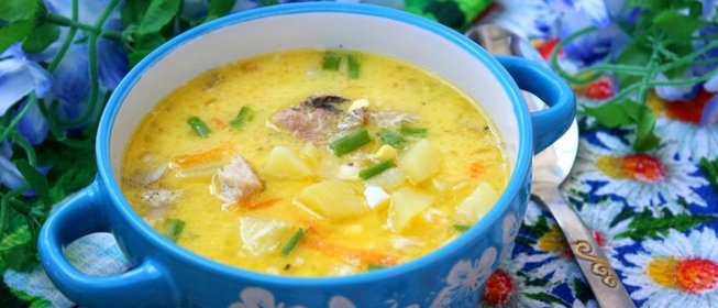 Суп из рыбных консервов с яйцом