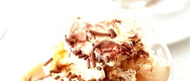 Мороженое с тирамису