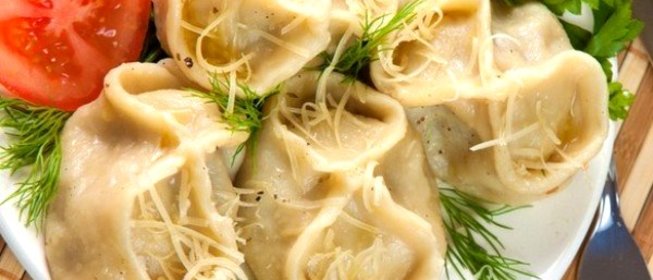 Манты с кабачком и мясом