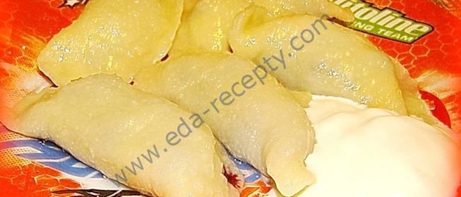 Вареники с черникой на кефире