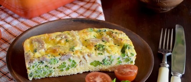 Запеканка с брокколи и отварным мясом