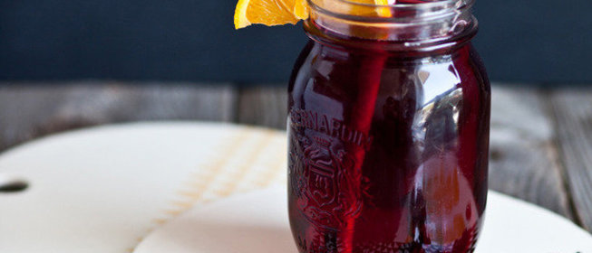 Холодный чай каркаде с апельсином и медом