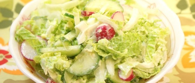 Салат с пекинской капустой