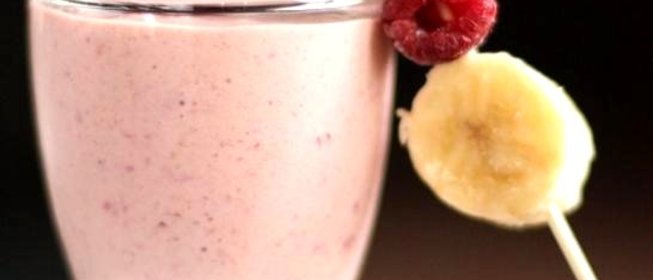 Молочный коктейль с бананом