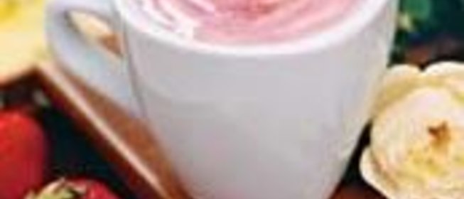 Клубнично-йогуртовый чайный кулер