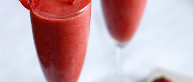 Клубничный коктейль