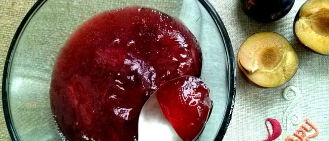 Желе из сливы