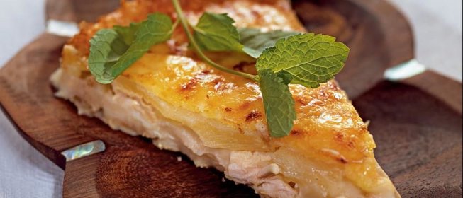 Картофельная пицца с индейкой по-гавайски