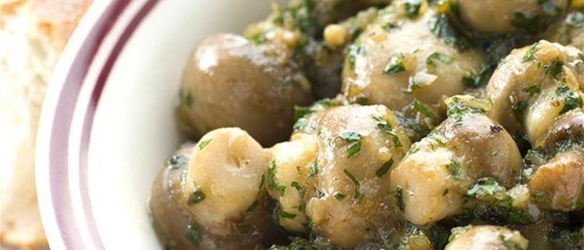 Грибы с чесноком