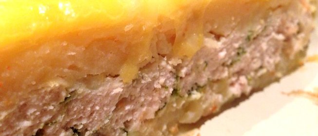 Картофельная запеканка с рыбным фаршем в духовке