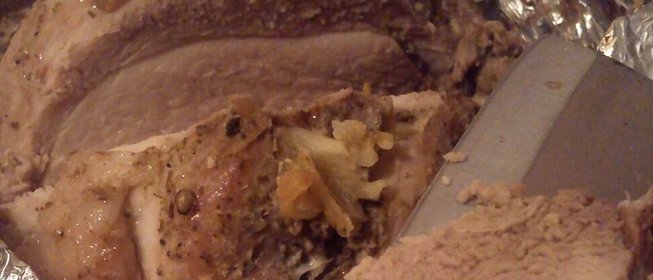 Свинина с чесноком и кедровым орехом