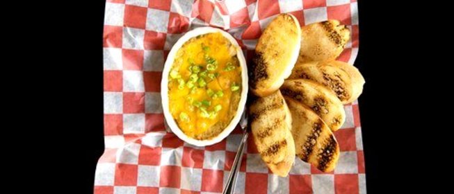 Печеный паштет из артишоков и пармезана