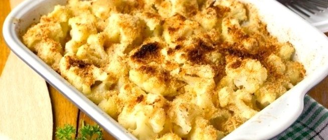 Цветная капуста, запечённая под сырно-сухарной корочкой