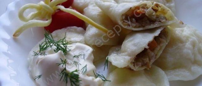 Вкусные вареники с гречкой и овощами