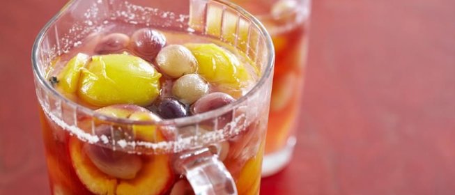 Компот из нектаринов и слив