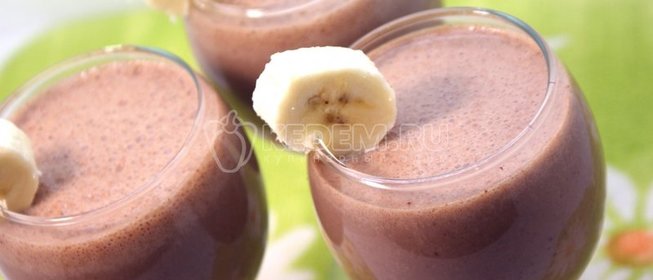 Бананово-шоколадный коктейль