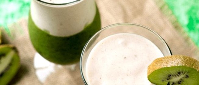 Смузи с бананом и киви