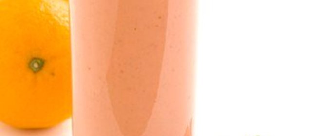 Клубнично-апельсиновый коктейль