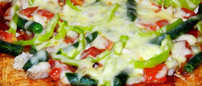 Пицца с фасолью и болгарским перцем