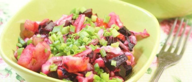 Желе с клюквой, фруктами и орехами