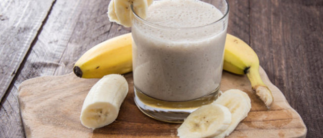 Смузи с бананом и имбирем