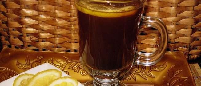 Кофе с медом, корицей и лимоном