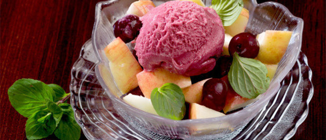 Фруктовый салат-коктейль