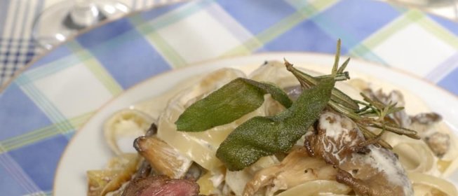 Маринованная в пиве говядина с вешенками