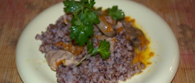 Свинина под соусом