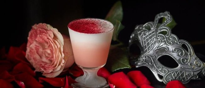 Коктейль Sarah Jessica Sour