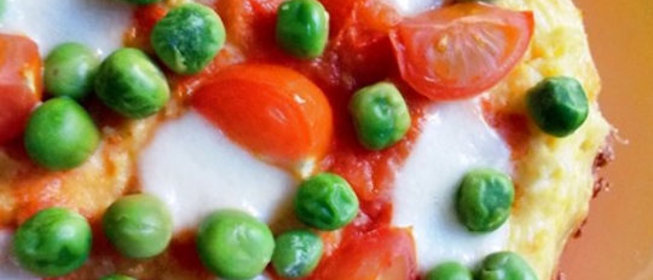 Мини-пиццы на тесте из цветной капусты без муки