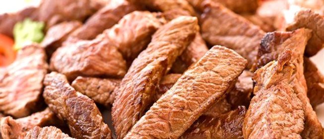 Запеченая говядина с тмином и черным перцем