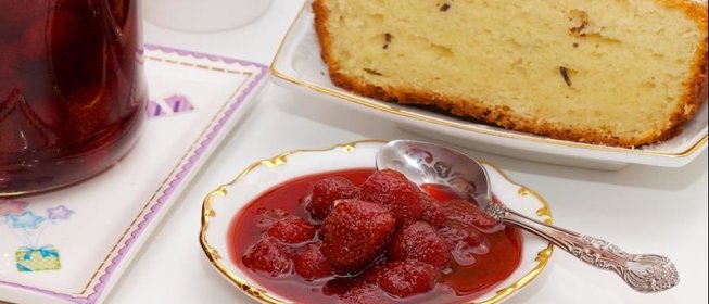 Варенье из клубники и розмарина