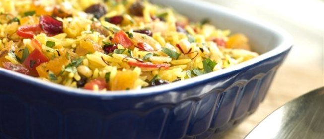 Сладкий плов с тыквой и фруктами