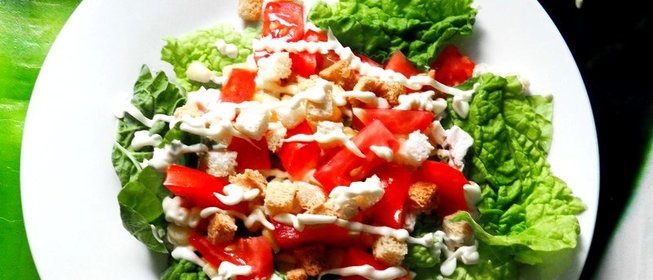 Салат с курицей и пекинской капустой