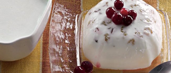 Желе из сметаны с ромовым изюмом