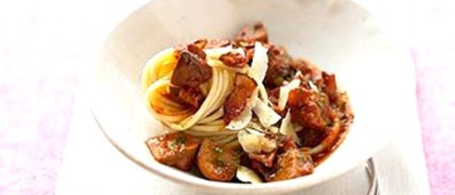 Грибное рагу с пастой