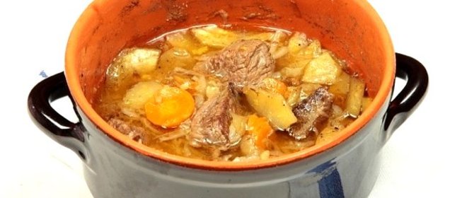 Говядина с яблоками