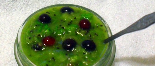 Сальса из киви с клюквой