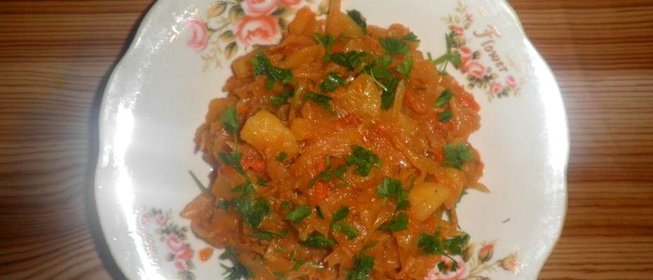 Постная картошка с капустой