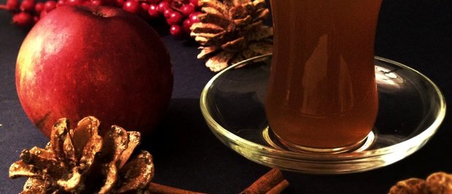 Коричный чай с яблоком, апельсином и мятой