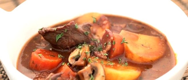 Говядина тушеная с картофелем