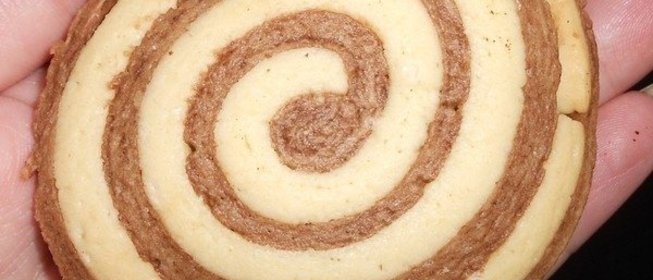 Говядина, запеченная с вишней