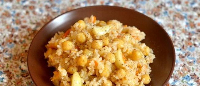 Вегетарианский плов с нутом