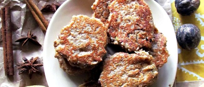 Заварные оладьи с грушей и орехами