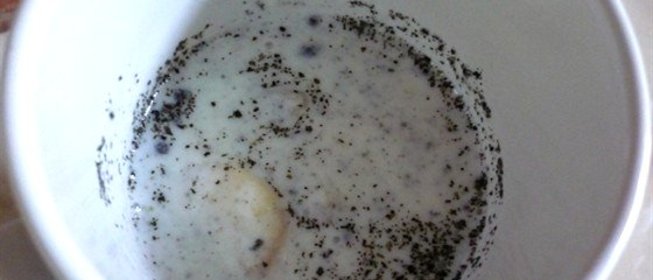 Смузи с листьями зеленого чая